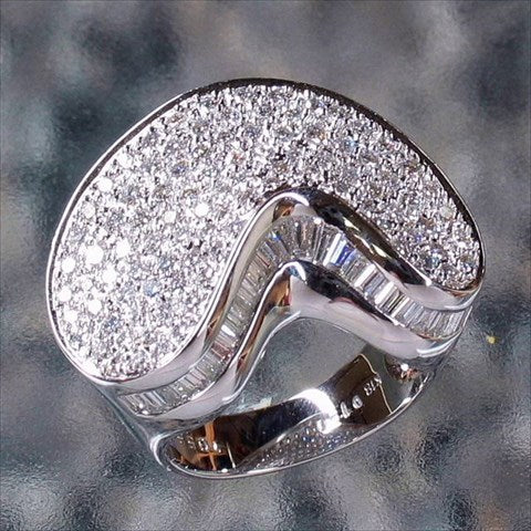 K18WG Diamond 1.80cts 0.55ct Ring