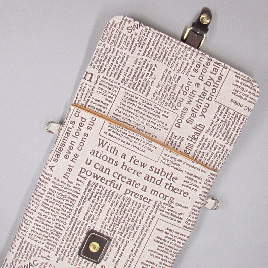 【本革ベルト】Tyvek®TYPE5 英字新聞 サコッシュ