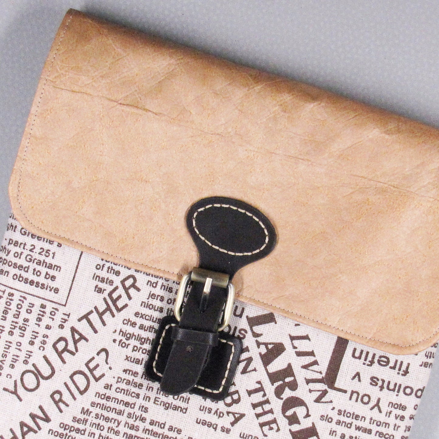 【本革ベルト】 Tyvek®TYPE5 英字新聞