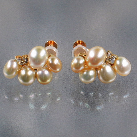 K18 白蝶ケシ真珠イヤリング