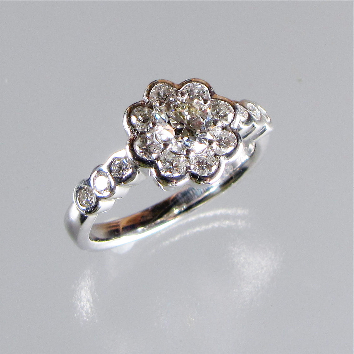 PT900 Diamond 0.55ct 0.55ct Ring