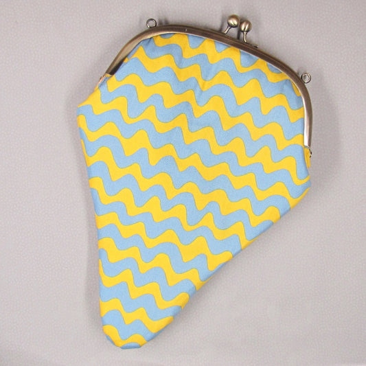 【がま口】 ウェーブとタイベック®