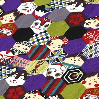 【生地A】亀甲模様に日本のモチーフ